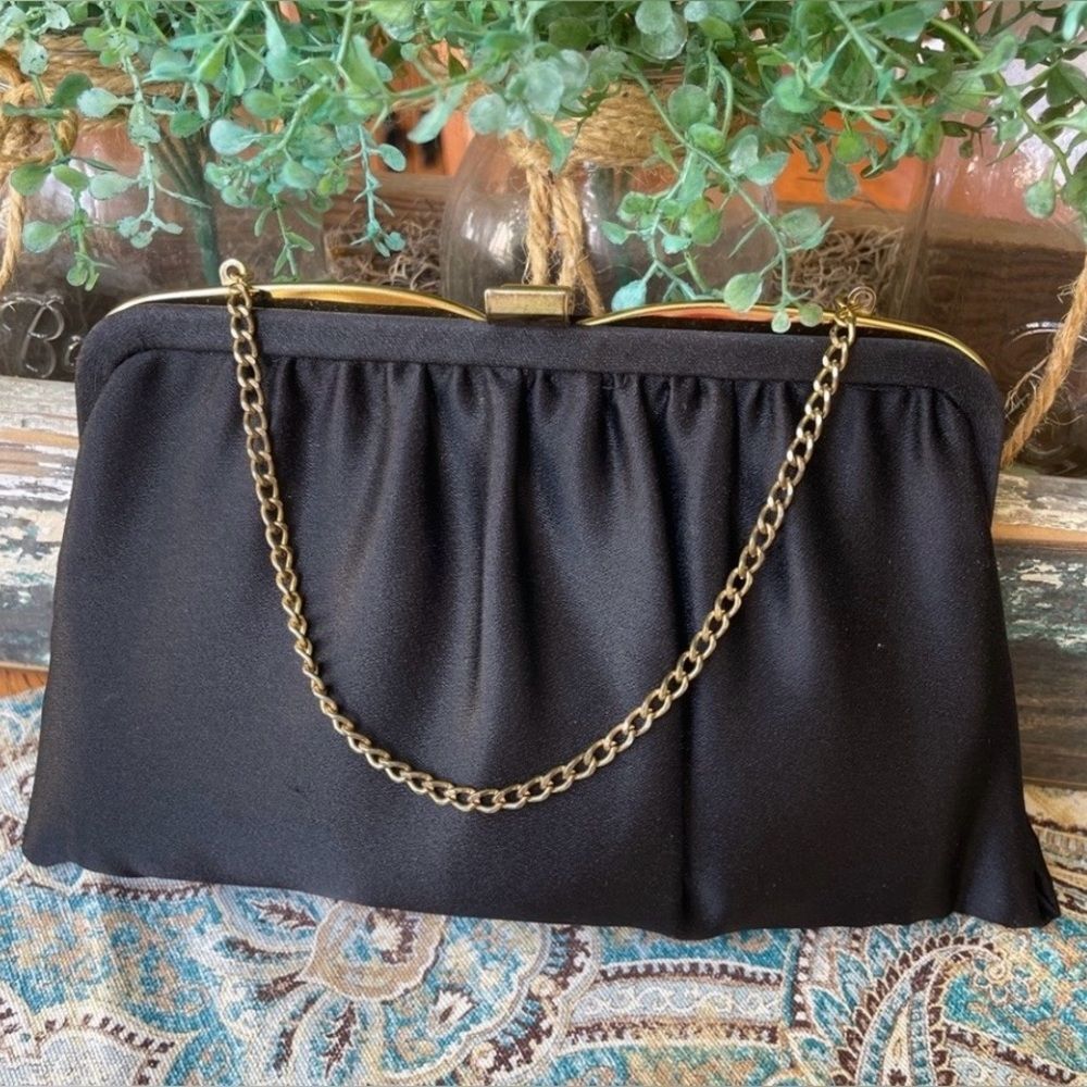 Andé Vintage Satin Clutch Wristlet Convertible Gold Tone Frame Chain Evening Bag
